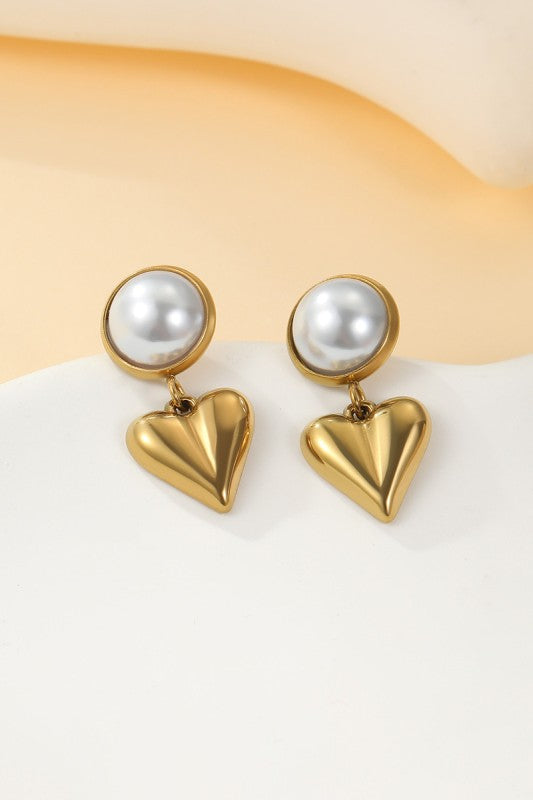 Queen of Hearts Earrings (Tarnish Free)