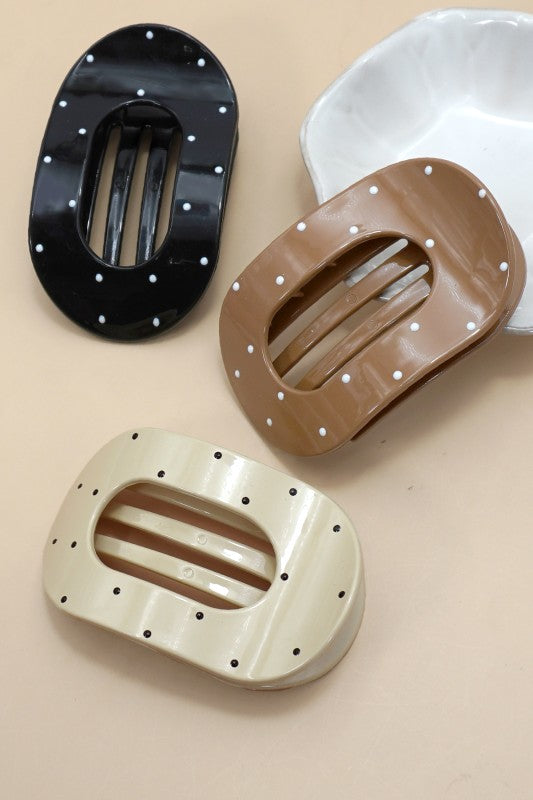 Jumbo flat lay polka dot clip