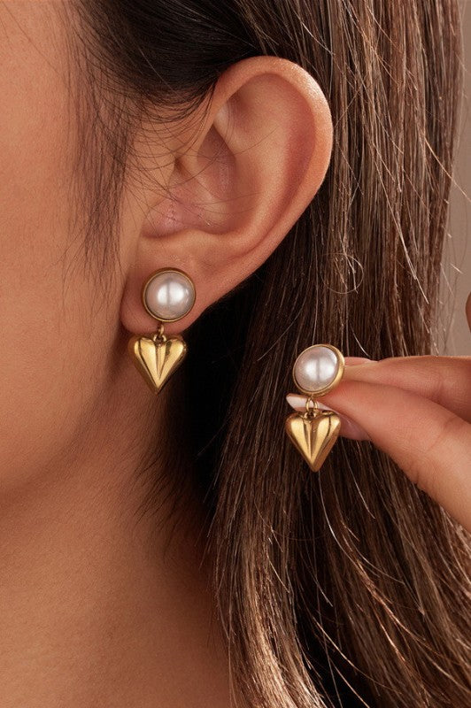Queen of Hearts Earrings (Tarnish Free)