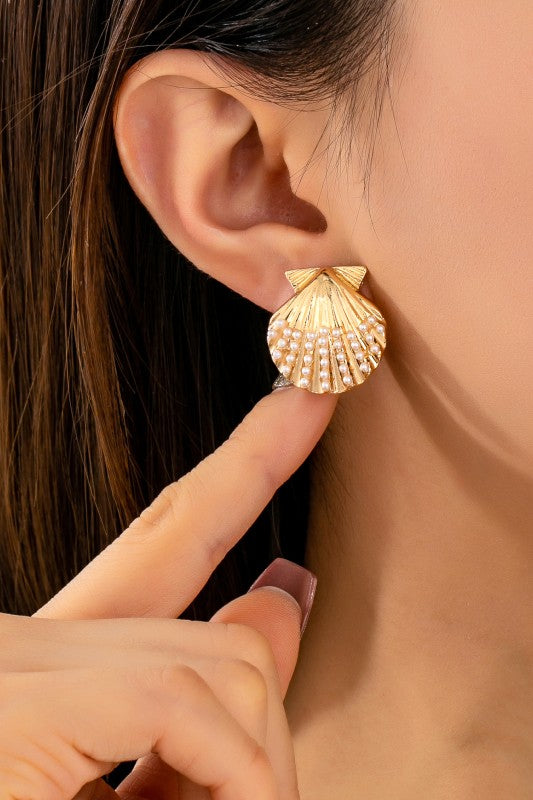 Scalloped Shell Pearl Stud Earrings